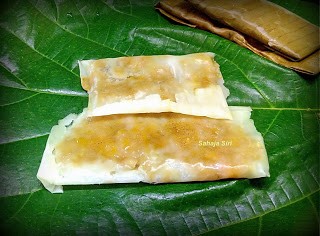 Halasina hannina Genasale or kadubu/ Steamed sweet Jackfruit jaggery stuffed rice dumplings Recipe Halasina hannina Genasale or kadubu/ Steamed sweet Jackfruit jaggery stuffed rice dumplings Recipe