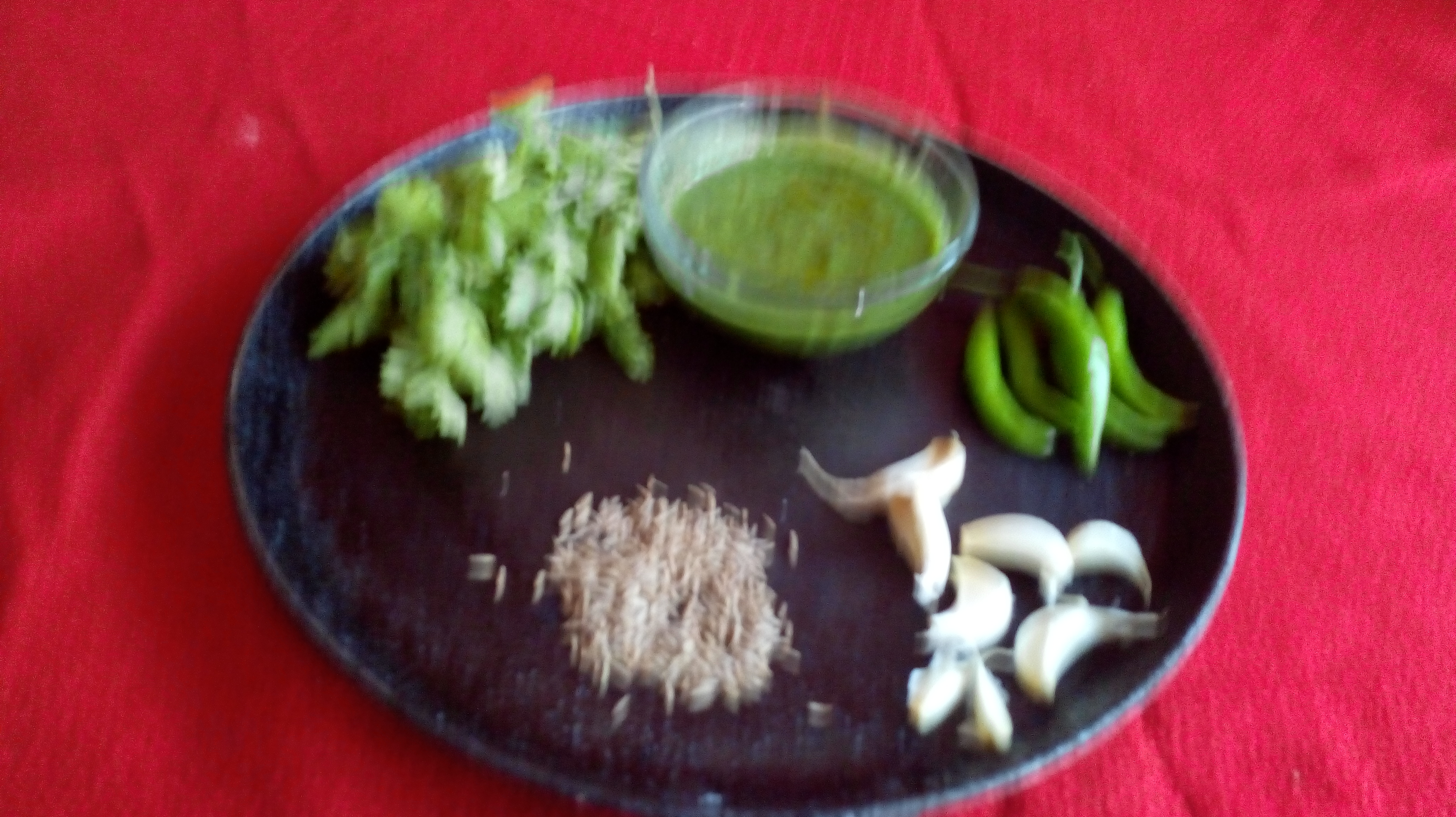 GREEN CHILLY CORIANDER AND GARLIC CHUTNEY RECIPE GREEN CHILLY CORIANDER AND GARLIC CHUTNEY RECIPE