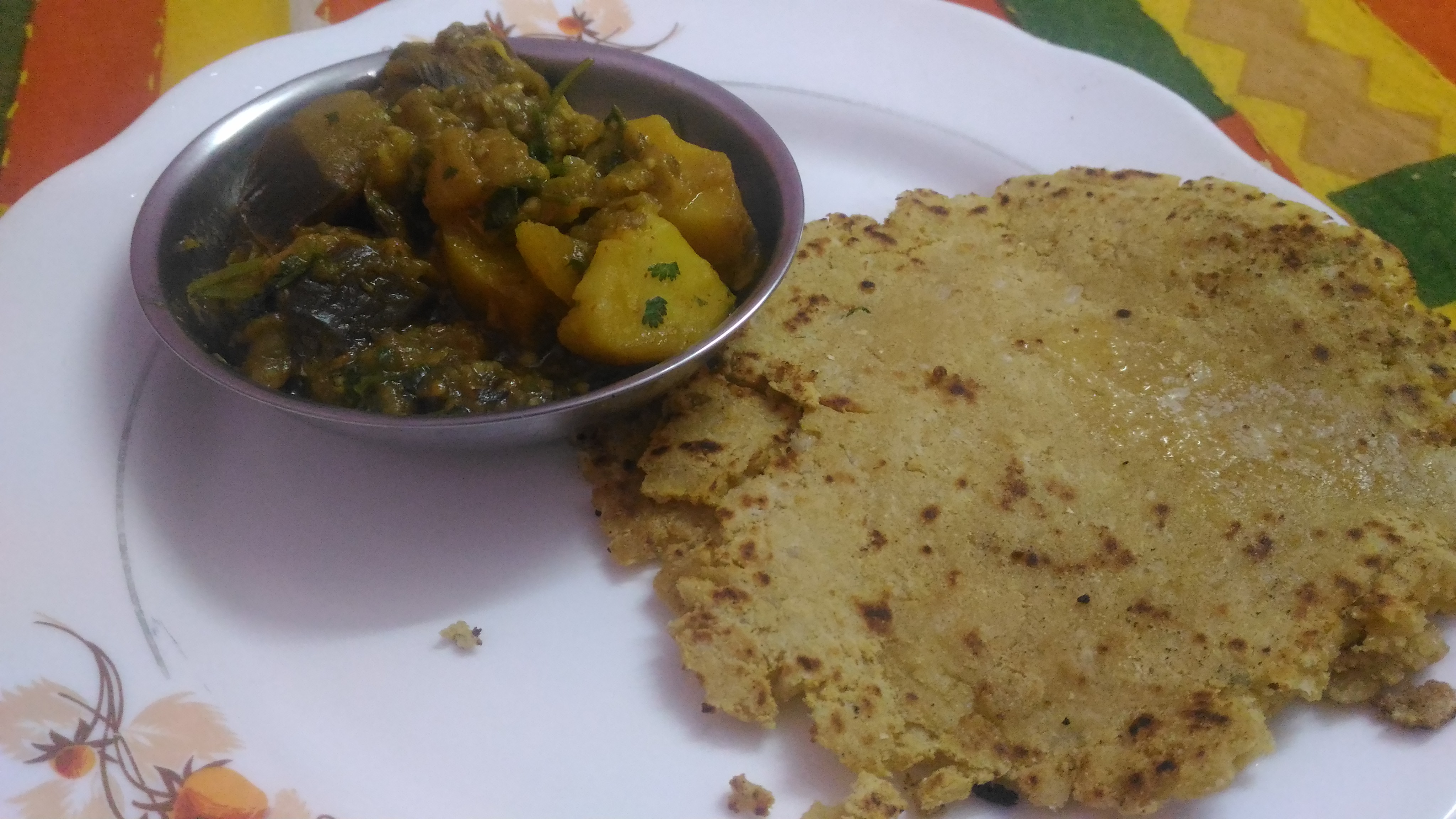 MAKKI KA MOOLI PARATHA RECIPE MAKKI KA MOOLI PARATHA RECIPE