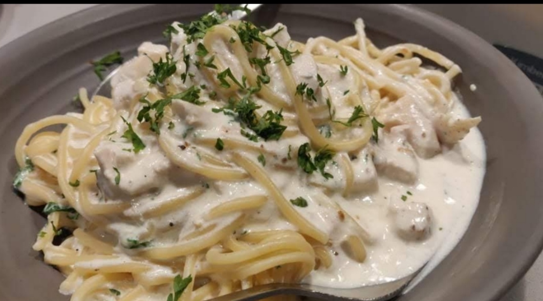 Chicken white sauce spaghetti Chicken white sauce spaghetti