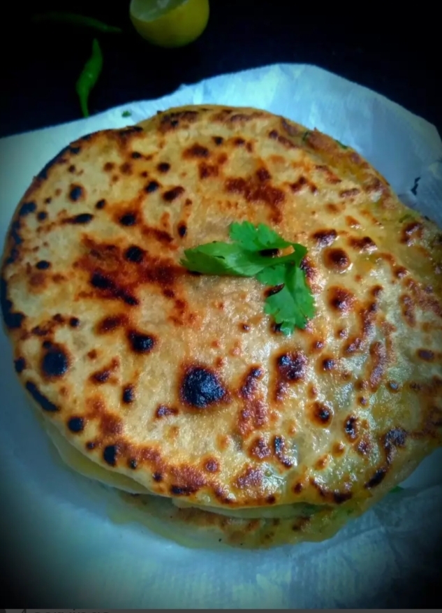 Aaloo paratha Aaloo paratha