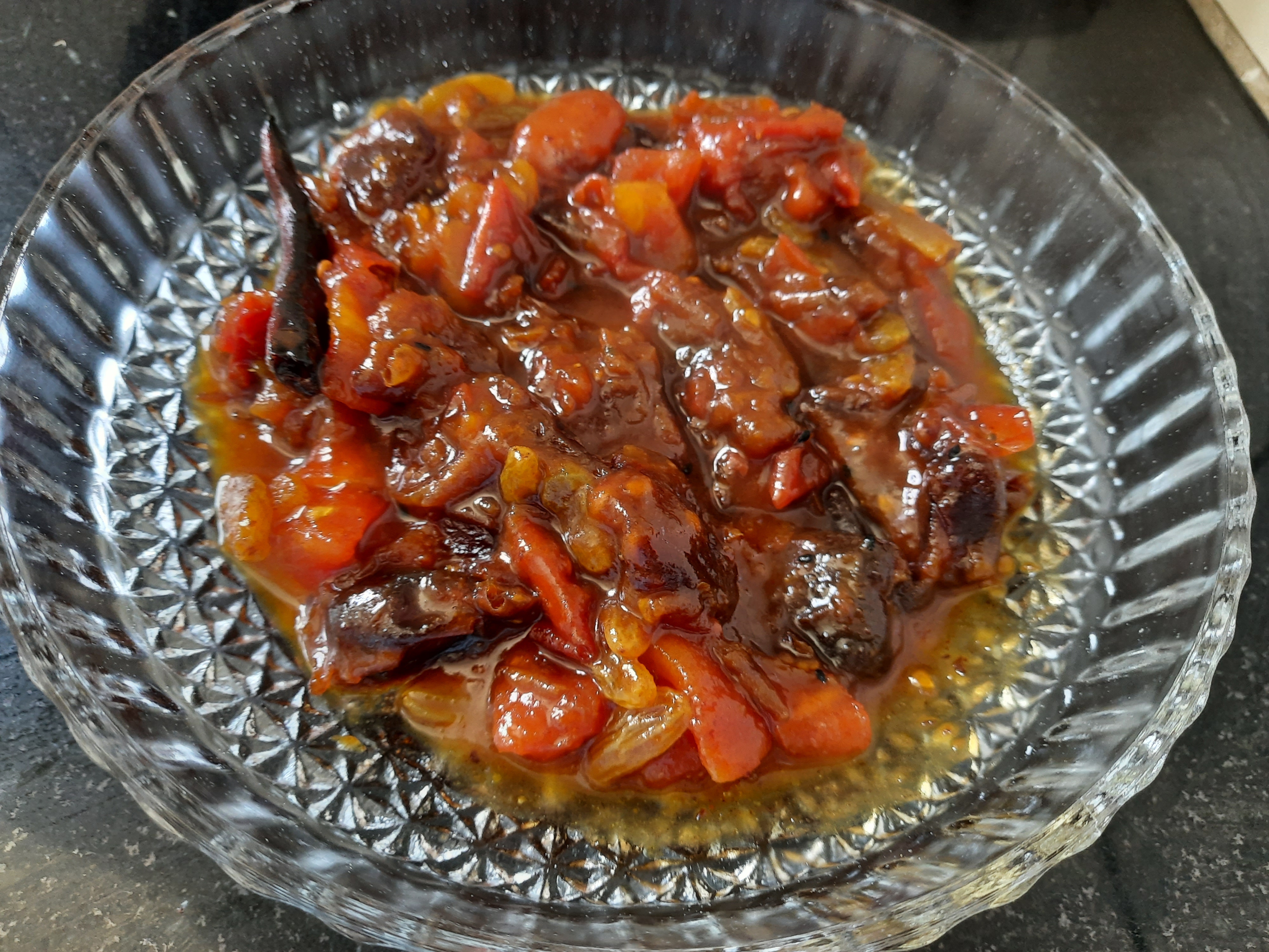 DATES AND TOMATO CHUTNEY RECIPE DATES AND TOMATO CHUTNEY RECIPE